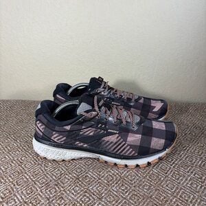 Brooks Ghost 12 Womens Sz 8.5 Flannel Plaid Limited Edition Running Shoes Comfy